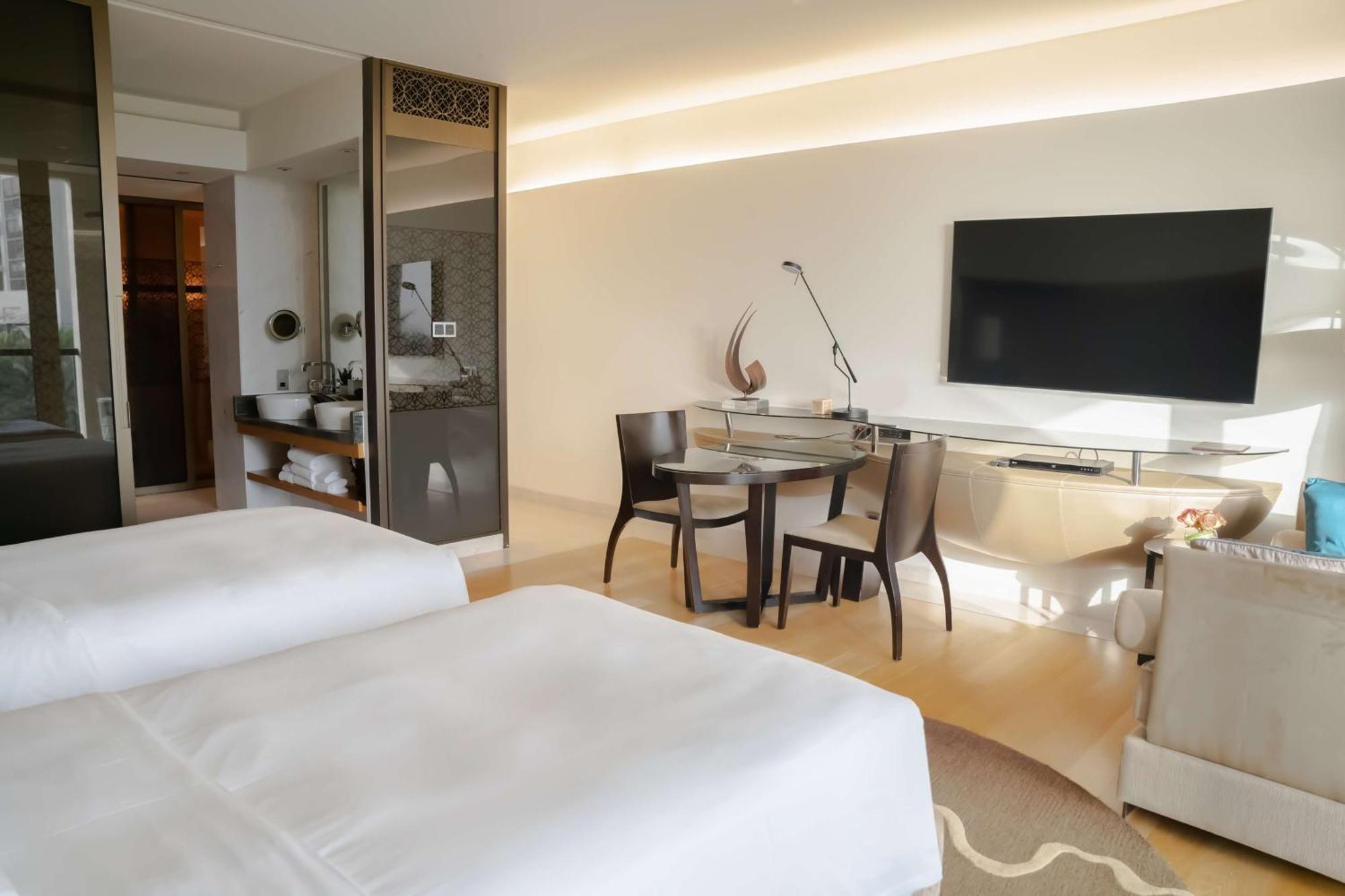 Park Hyatt Abu Dhabi Hotel&Villas Esterno foto
